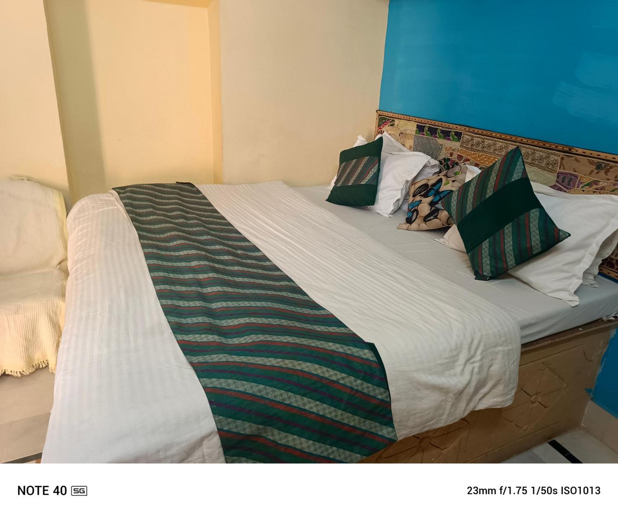 Neem Guest House Jaisalmer Cameră foto